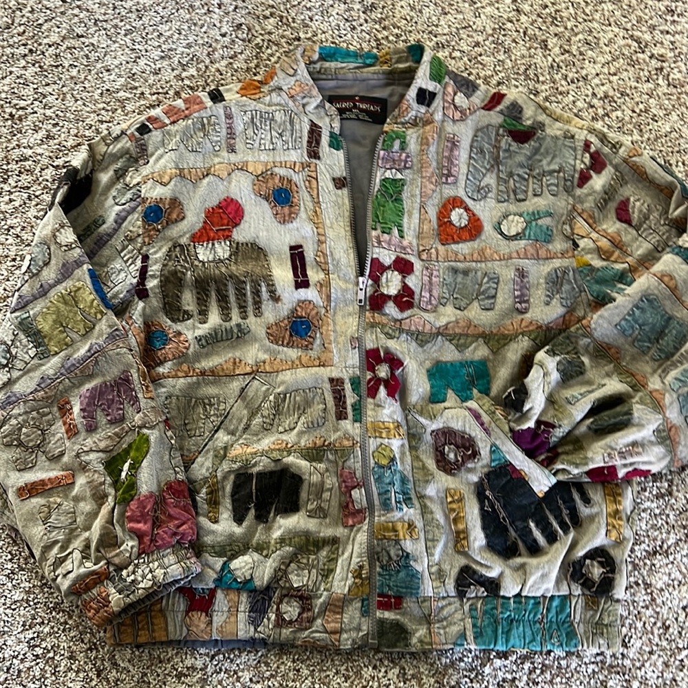 Beautiful conversation piece jacket, size medium/large